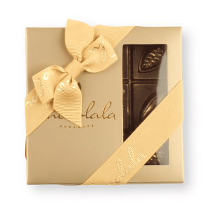 Tume kvaliteetne šokolaad kinkekarbis